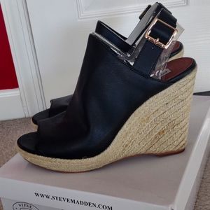 Steven Madden wedges